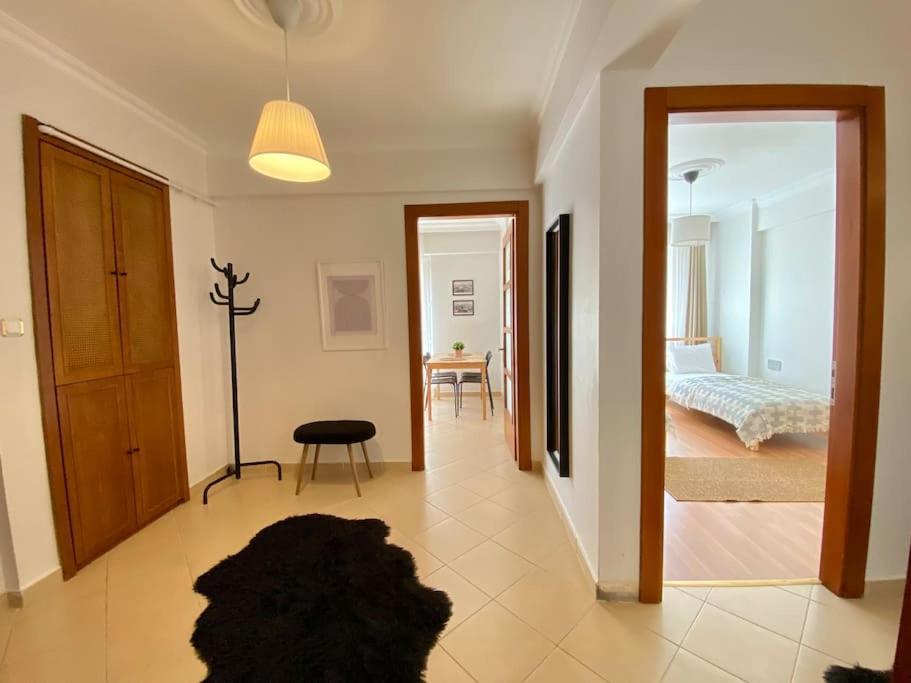 Location 3 Bedroom Flat - No6